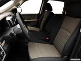  Front seats from Drivers Side photo